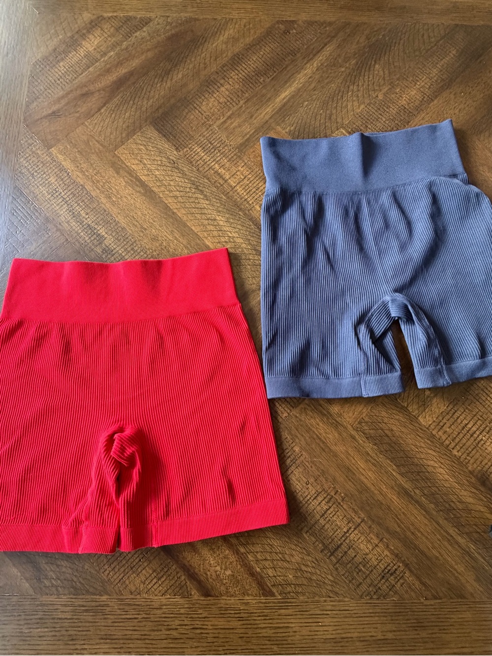 Ribbed High-Waist Athletic Shorts - Red and Slate